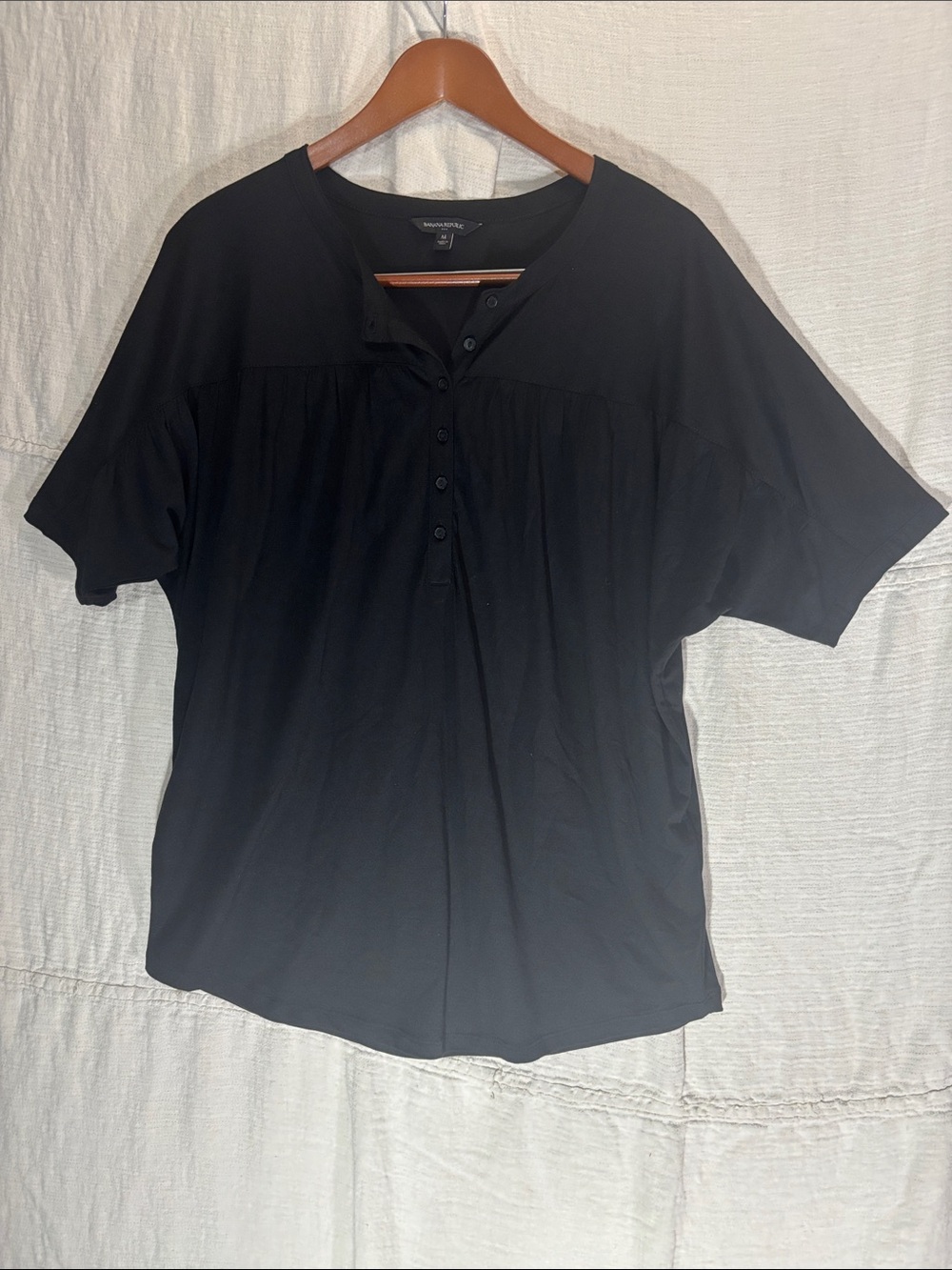Banana Republic Factory Black Cotton Modal Knit Short Sleeve Henley Size M EUC